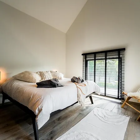 Вилла Comme Chez Lore